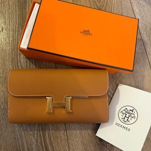 Hermes’s Constance to go wallet